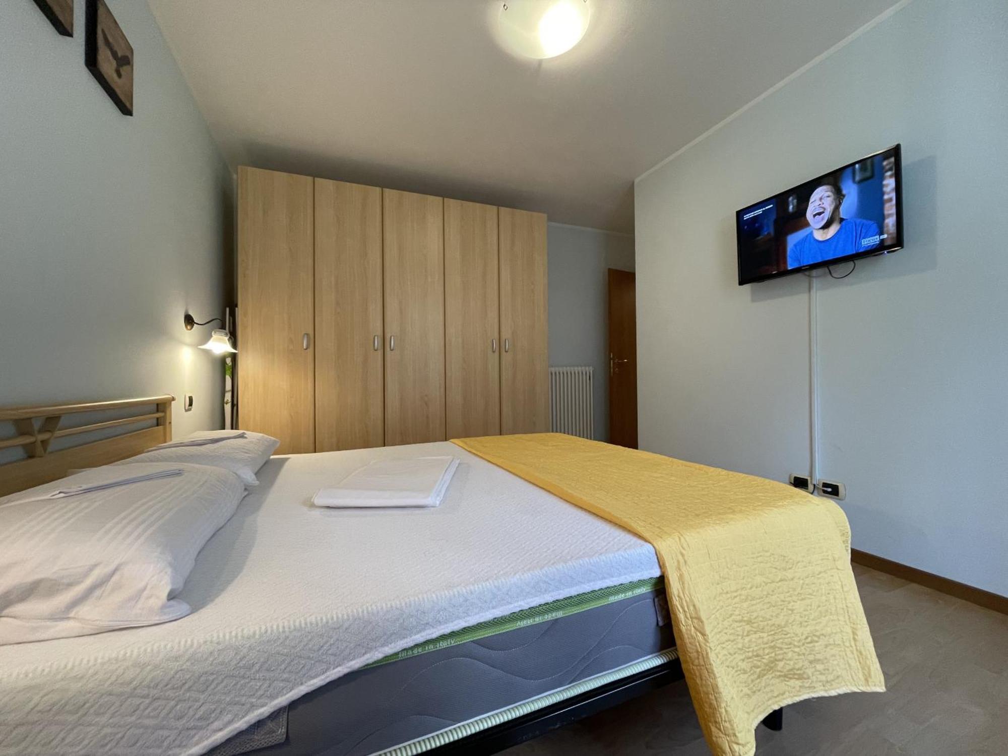 Residence Valentino Pinzolo Bagian luar foto